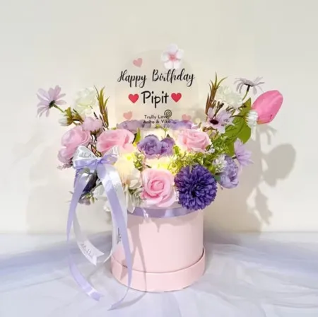 Bloom Box Akrilik Ucapan Ulang Tahun Leuwiliang